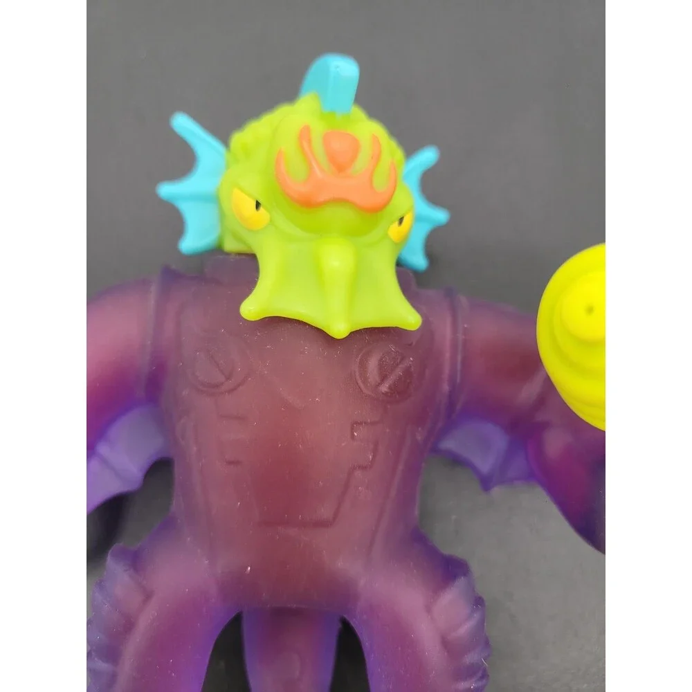 2020 Galaxy Blast Orbitox Heroes Goo Jit Zu Stretchy Action Figure Water Blaster